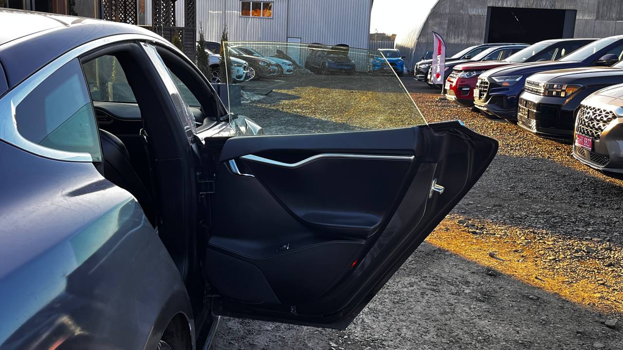 TESLA MODEL S AWD DUAL MOTOR 2017