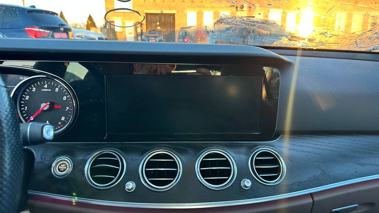 MERCEDES-BENZ E 300 4MATIC 2016