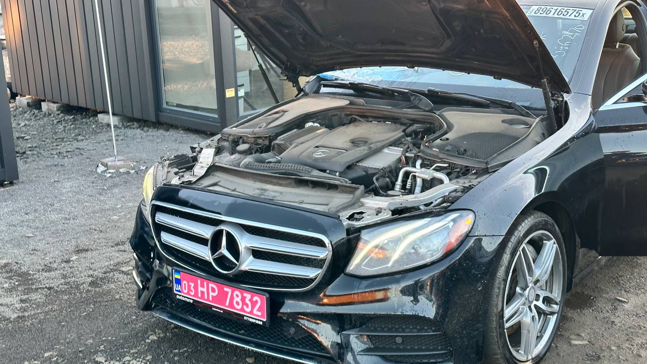 MERCEDES-BENZ E 300 4MATIC 2016