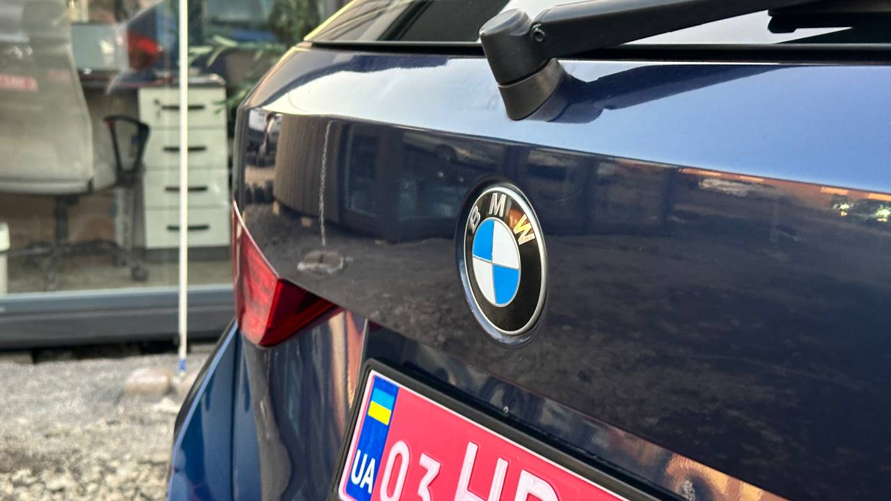 BMW X1 Sports Activity Vehicle xDrive28i 2013