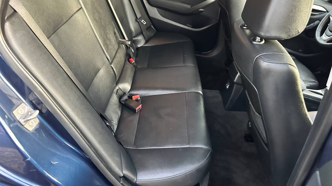 BMW X1 Sports Activity Vehicle xDrive28i 2013