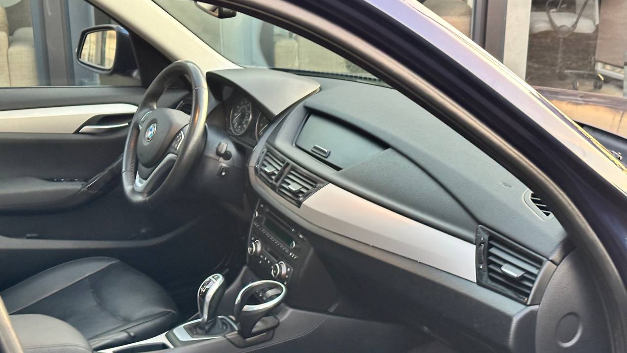 BMW X1 Sports Activity Vehicle xDrive28i 2013