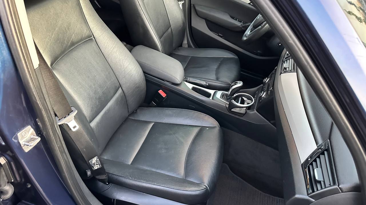 BMW X1 Sports Activity Vehicle xDrive28i 2013