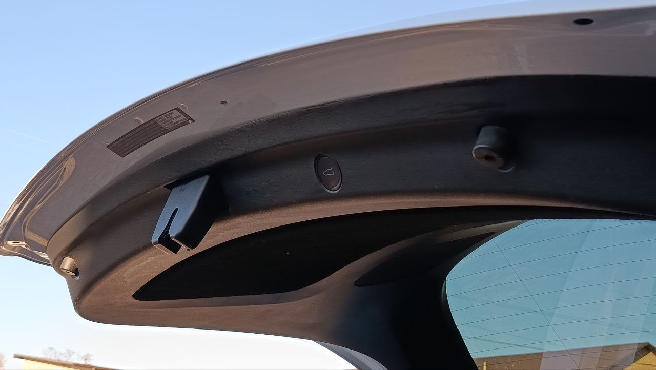 TESLA MODEL Y DUAL MOTOR 2020