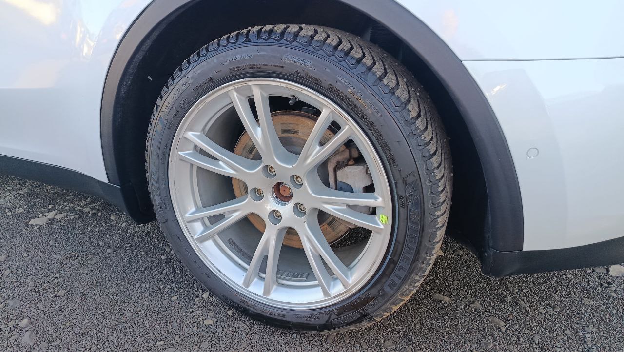 TESLA MODEL Y DUAL MOTOR 2020