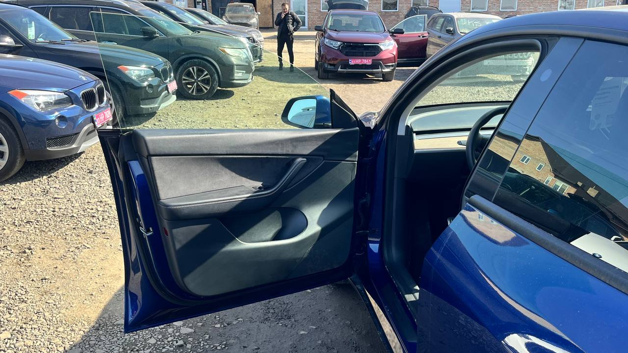 TESLA MODEL Y AWD DUAL MOTOR 2021