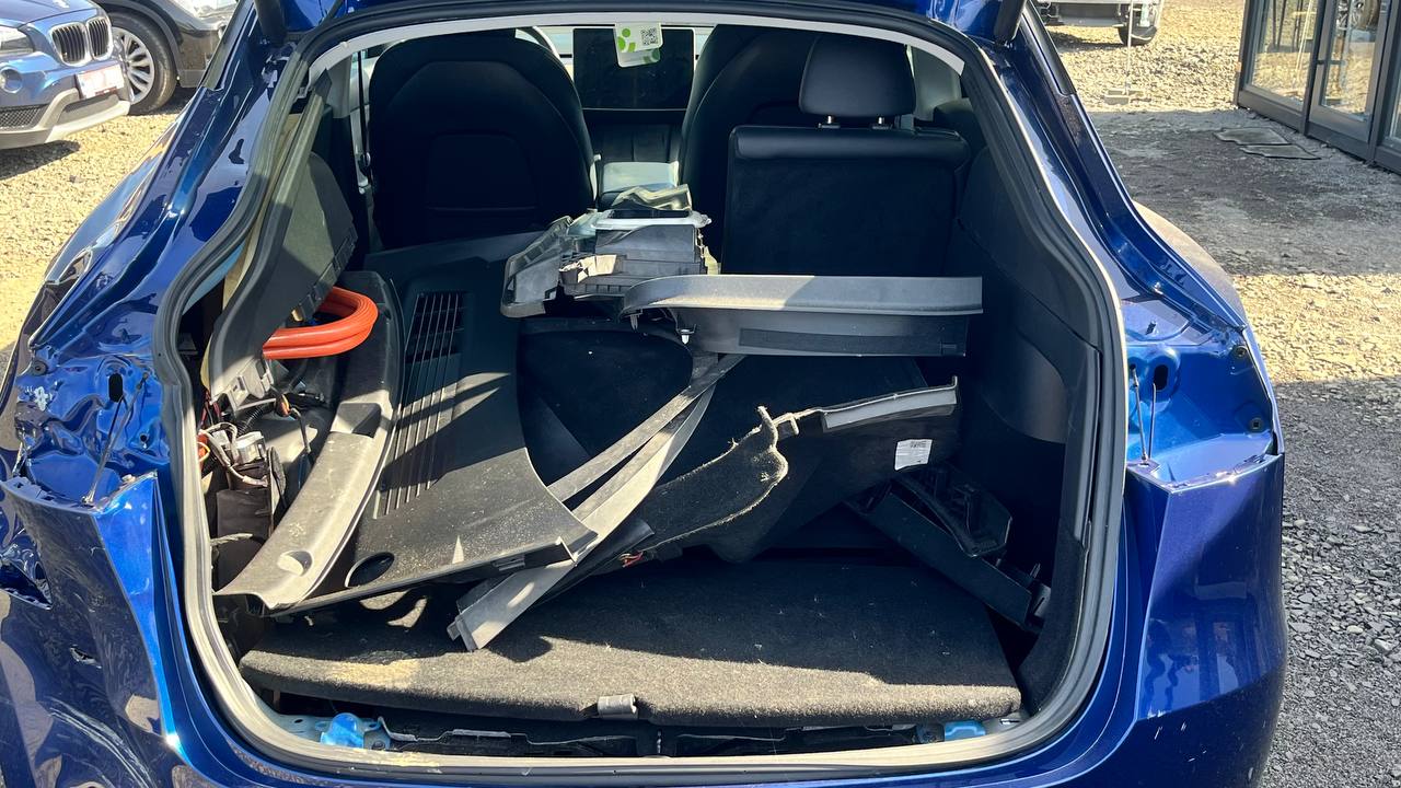 TESLA MODEL Y AWD DUAL MOTOR 2021