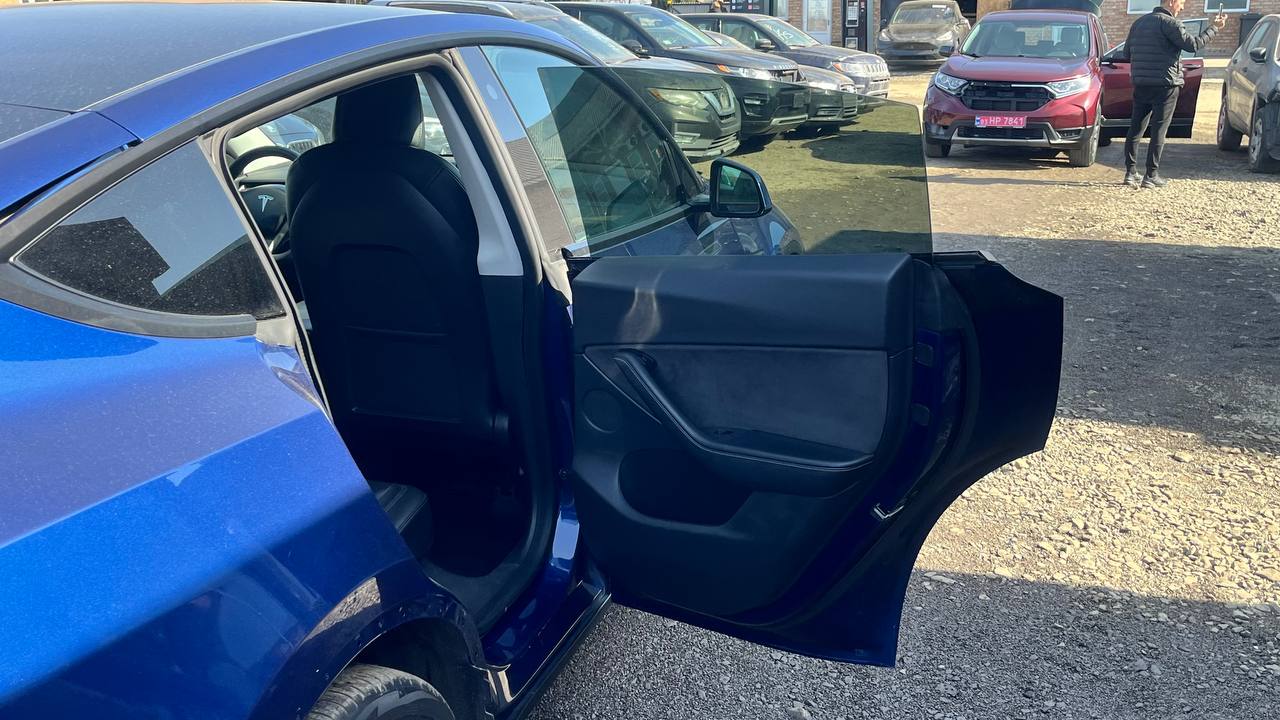 TESLA MODEL Y AWD DUAL MOTOR 2021