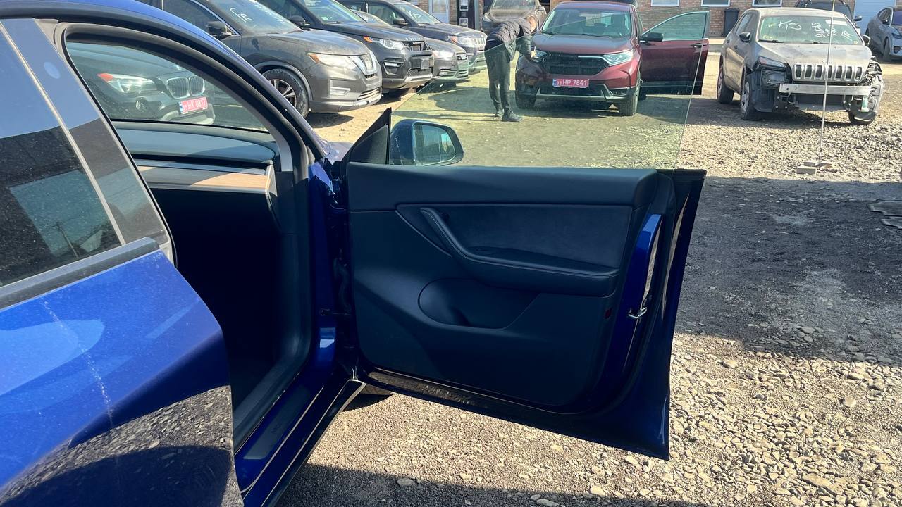 TESLA MODEL Y AWD DUAL MOTOR 2021