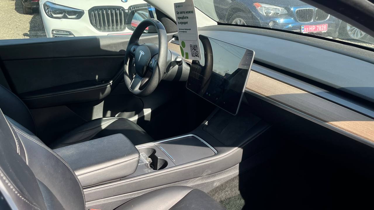 TESLA MODEL Y AWD DUAL MOTOR 2021