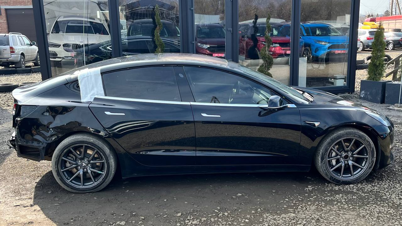 TESLA MODEL 3 LONG RANGE DUAL MOTOR 2018