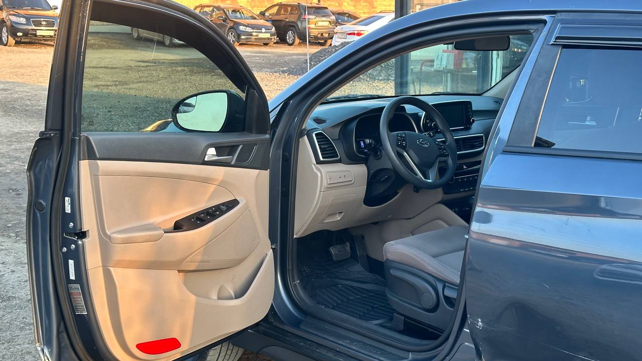 HYUNDAI TUCSON SE 2019