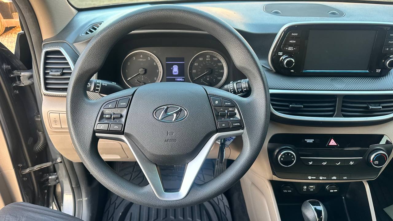 HYUNDAI TUCSON SE 2019