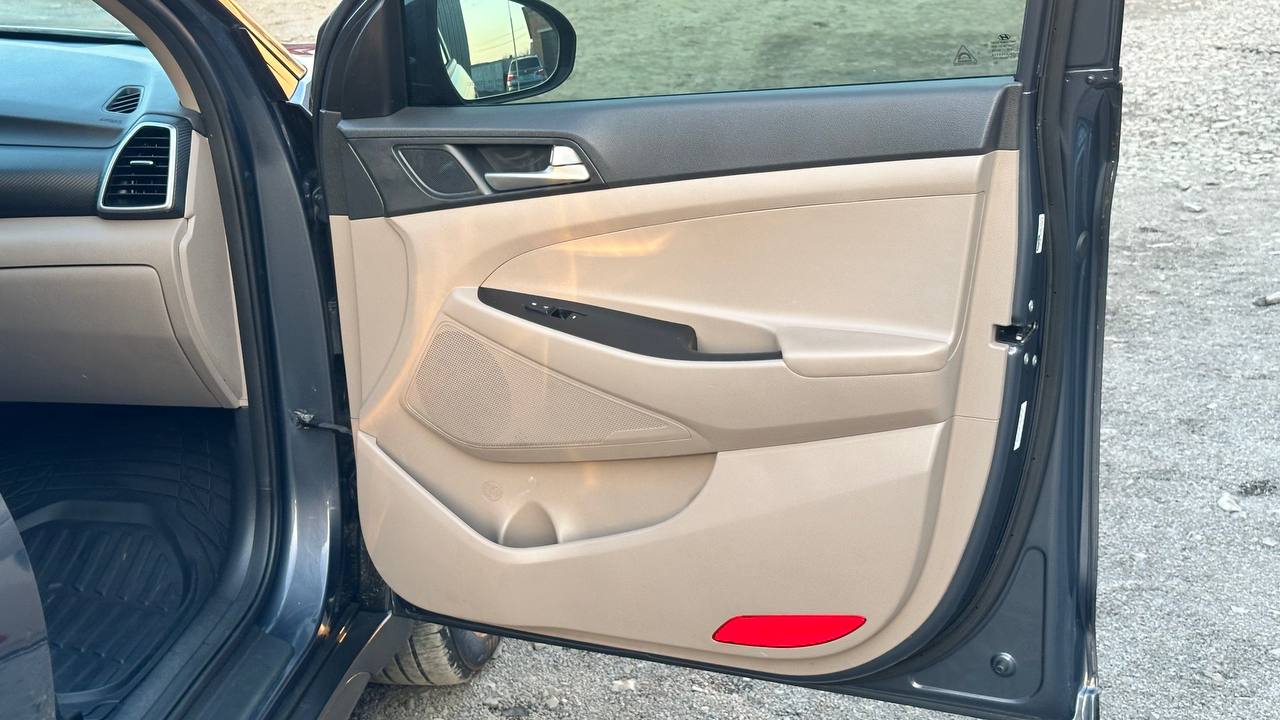 HYUNDAI TUCSON SE 2019