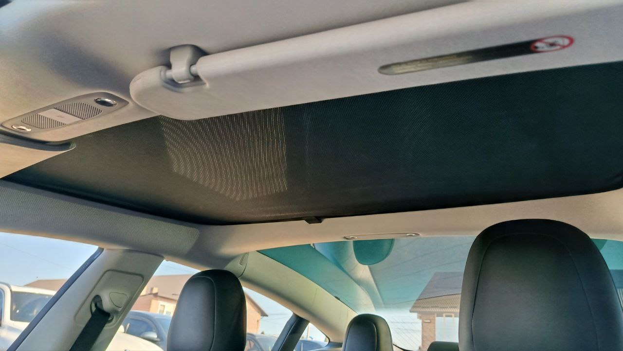 TESLA MODEL 3 MID RANGE 2018