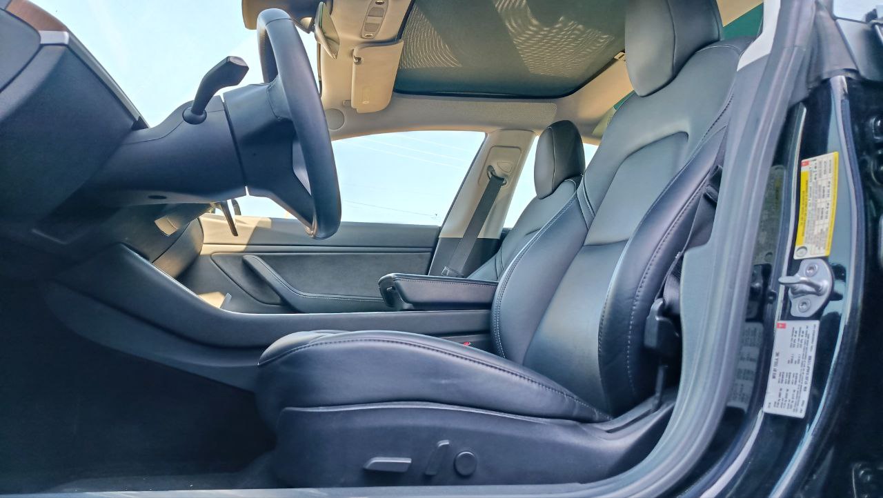 TESLA MODEL 3 MID RANGE 2018