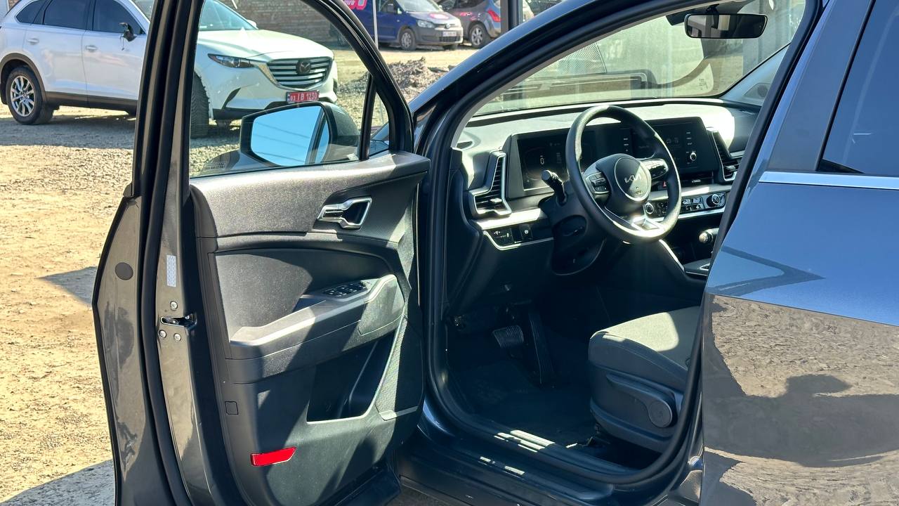 KIA SPORTAGE LX 2023