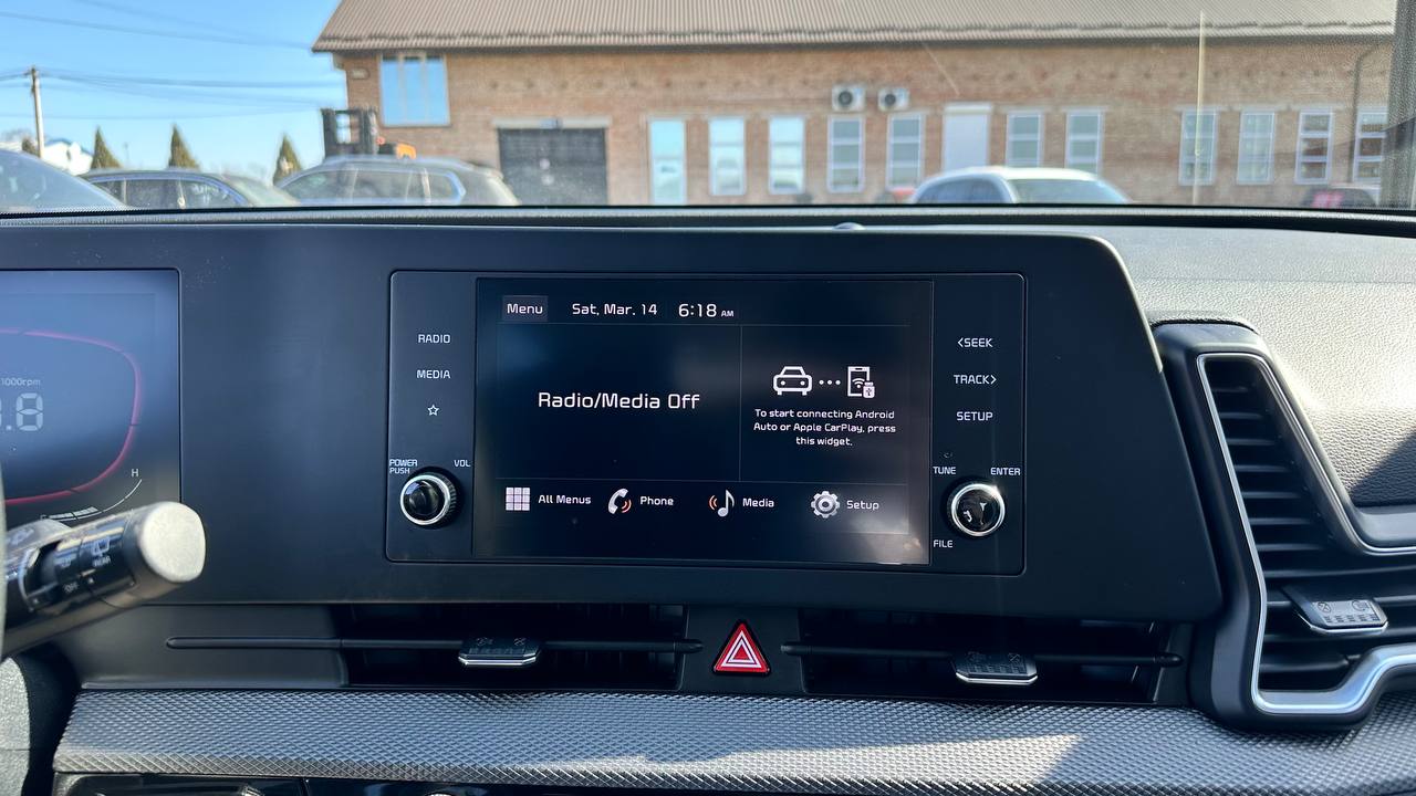 KIA SPORTAGE LX 2023