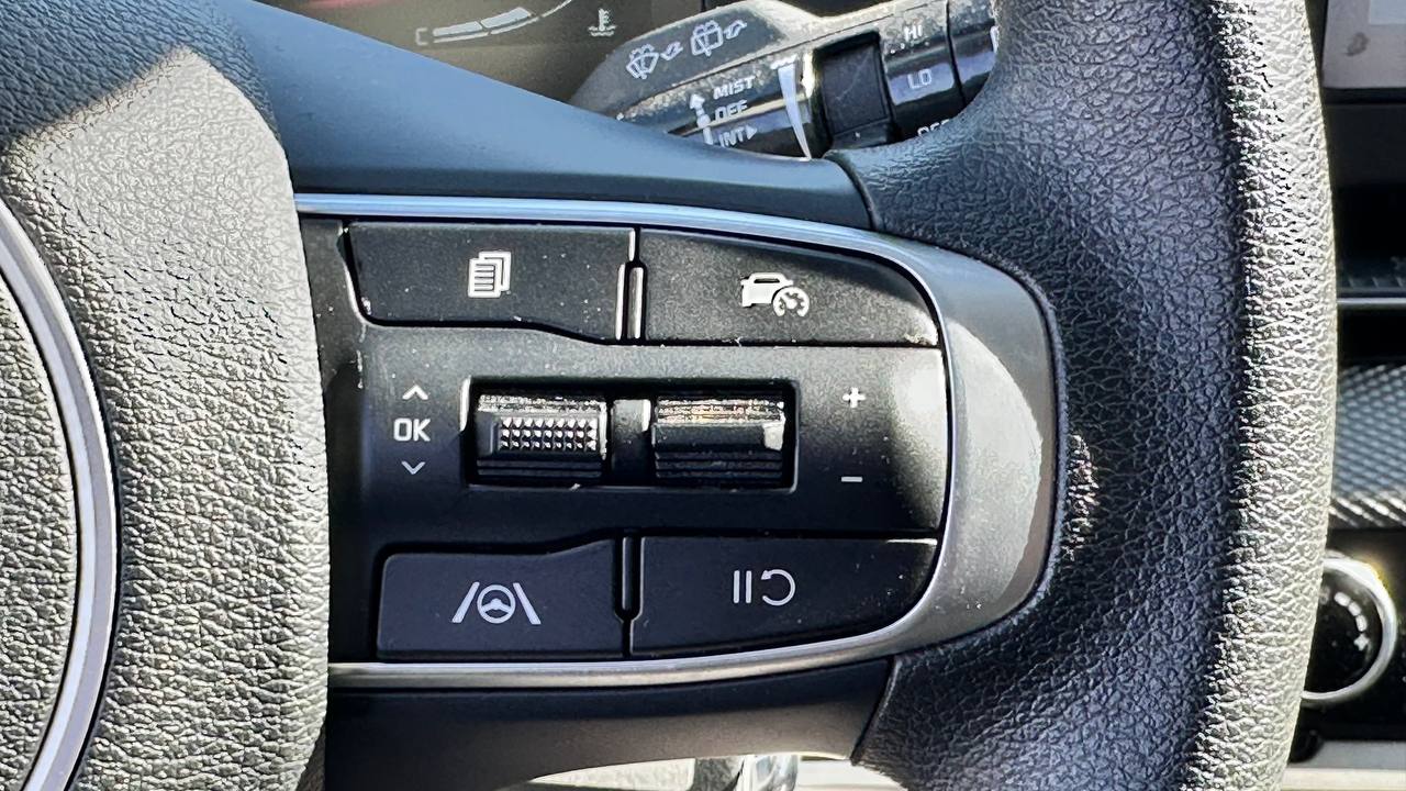 KIA SPORTAGE LX 2023