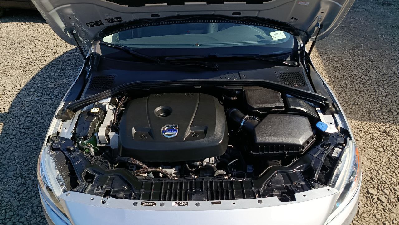 VOLVO S60 PREMIER 2013