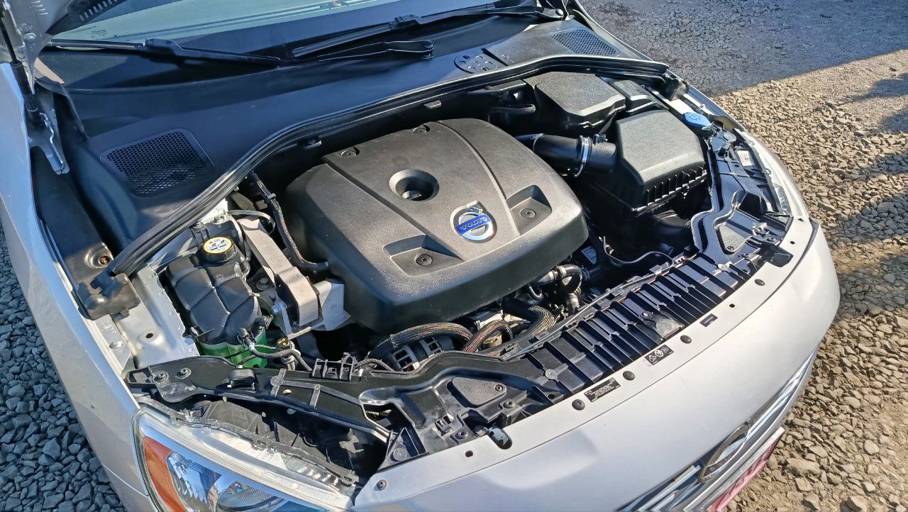 VOLVO S60 PREMIER 2013