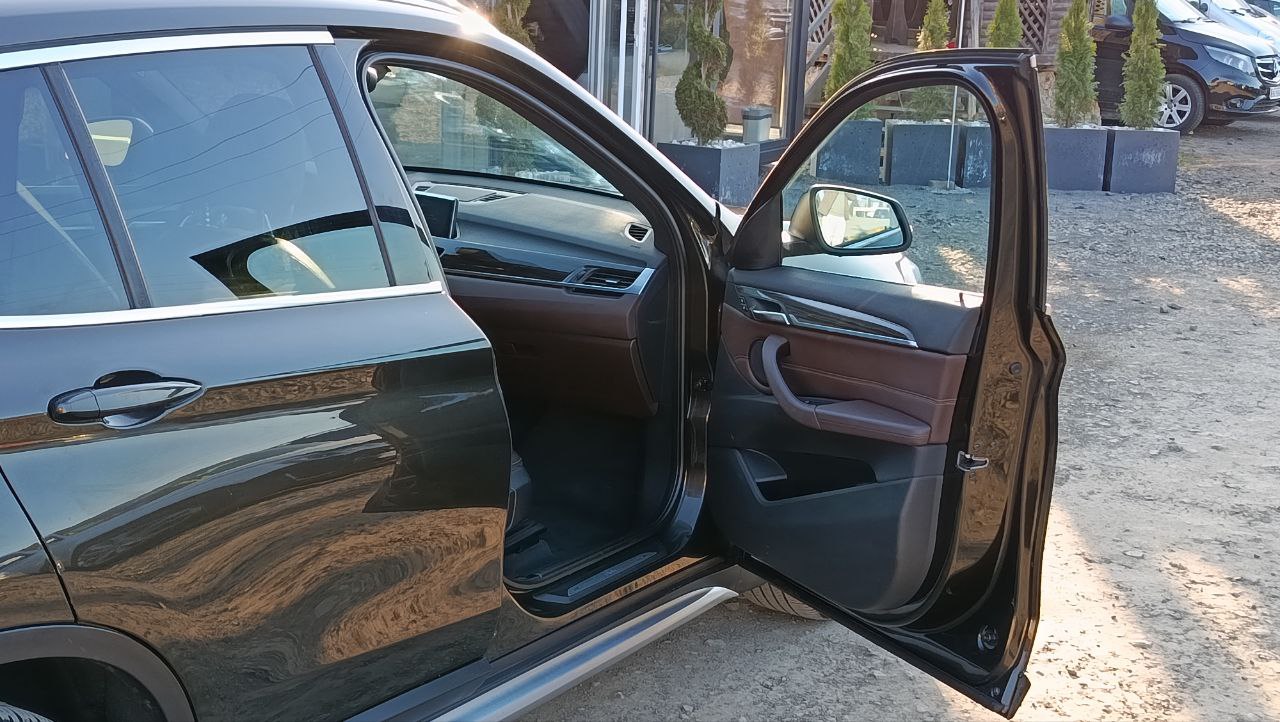 BMW X1 XDRIVE28I 2015