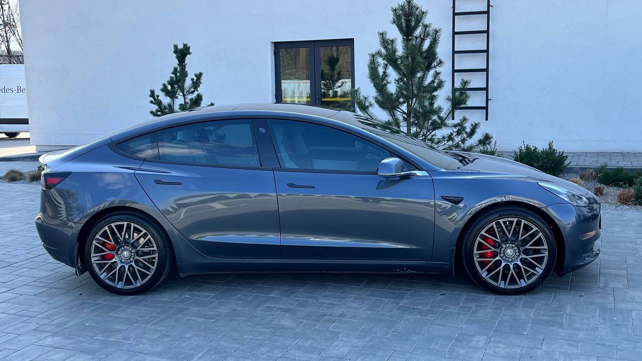 TESLA MODEL 3 DUAL MOTOR 2019