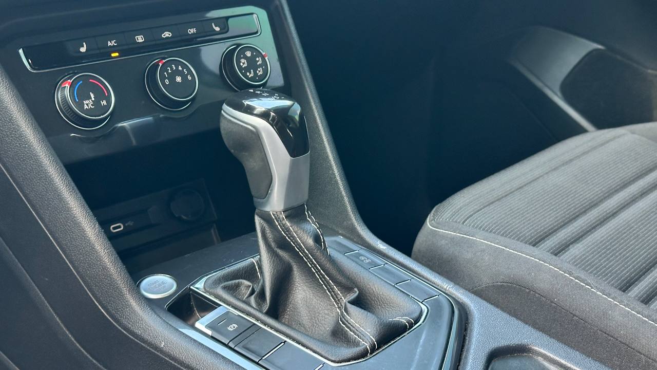 VOLKSWAGEN TIGUAN S 2022