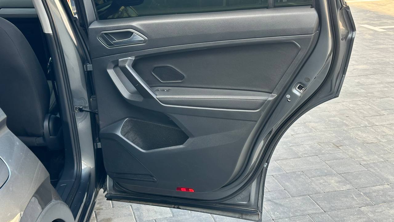 VOLKSWAGEN TIGUAN S 2022