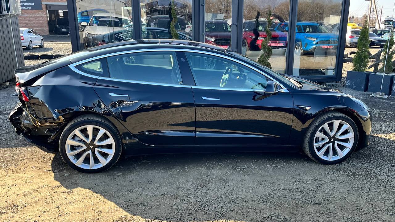 TESLA MODEL 3 LONG RANGE DUAL MOTOR 2018