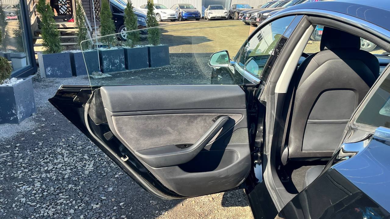 TESLA MODEL 3 LONG RANGE DUAL MOTOR 2018