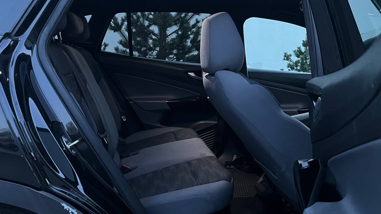 VOLKSWAGEN ID.4 PRO 2022