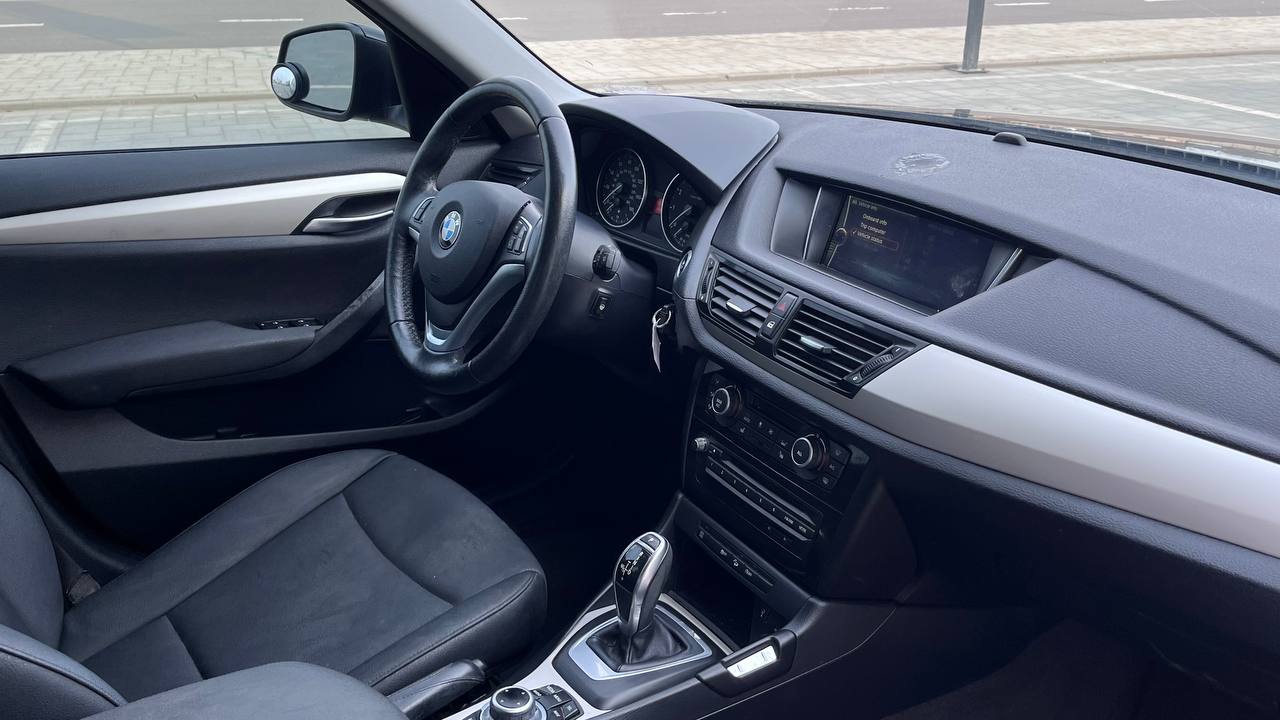 BMW X1 XDRIVE28I 2013