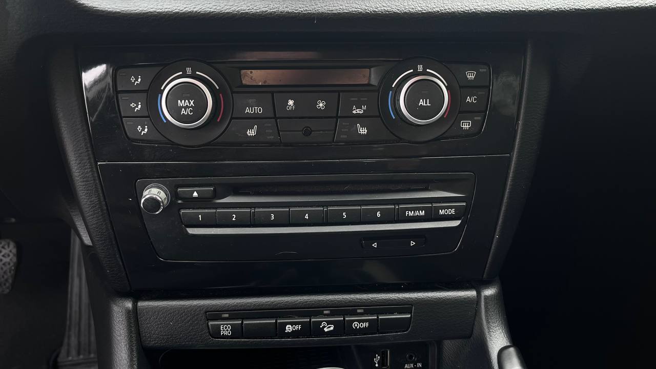 BMW X1 XDRIVE28I 2013