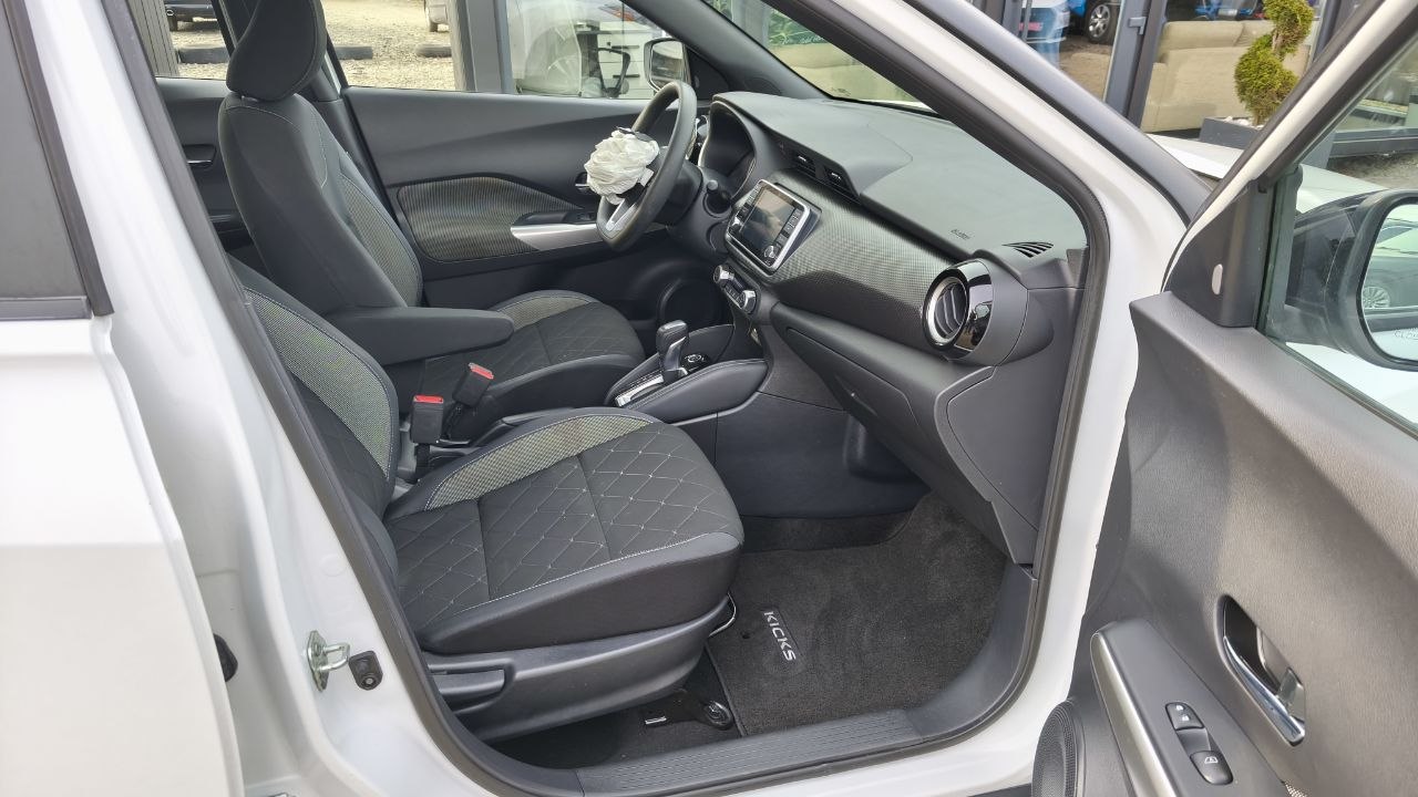 NISSAN KICKS S 2019