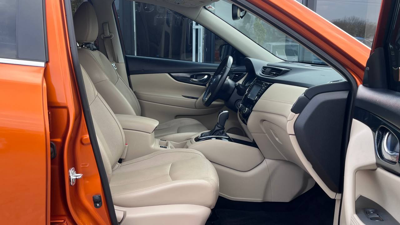 NISSAN ROGUE SL 2017