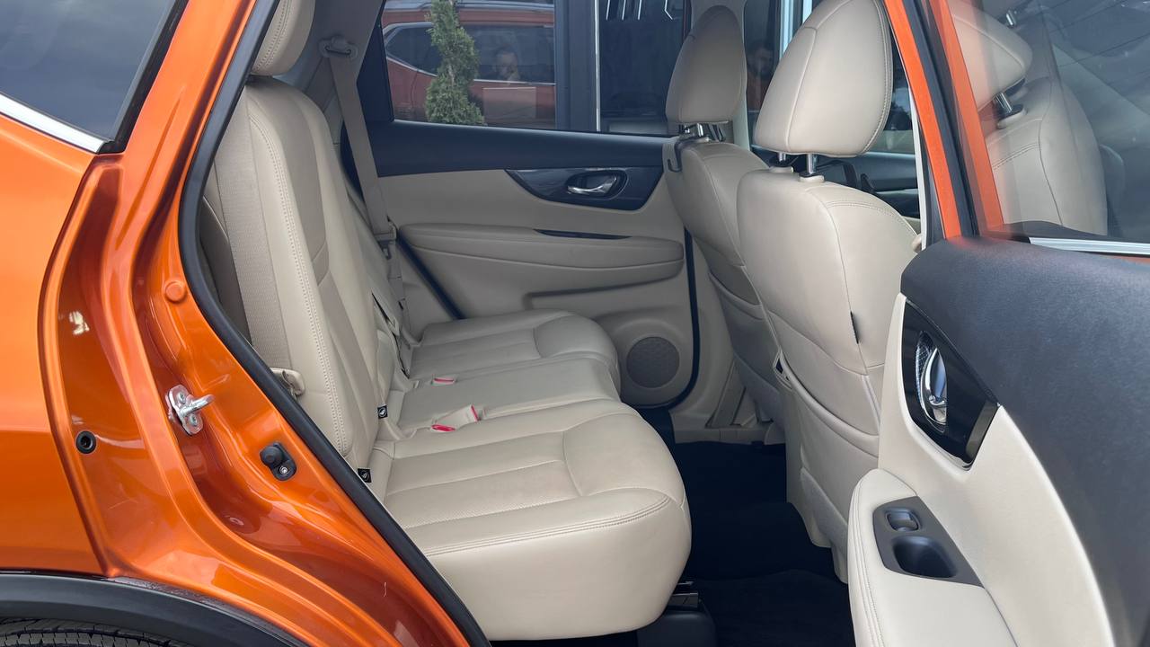 NISSAN ROGUE SL 2017