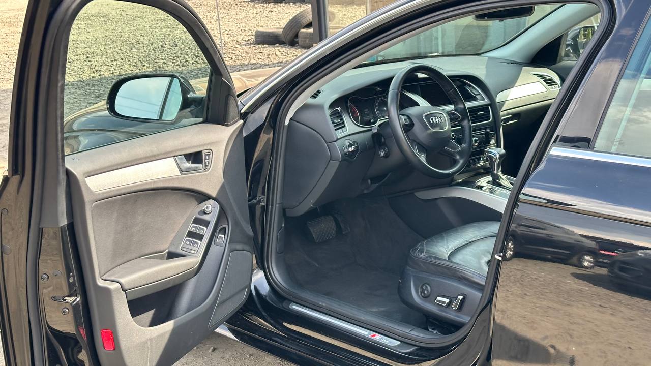 AUDI A4 PREMIUM 2014