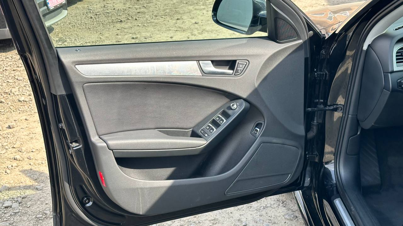 AUDI A4 PREMIUM 2014