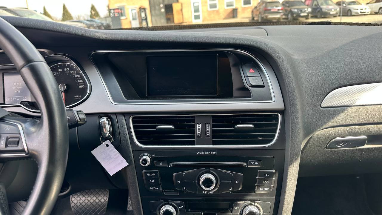 AUDI A4 PREMIUM 2014