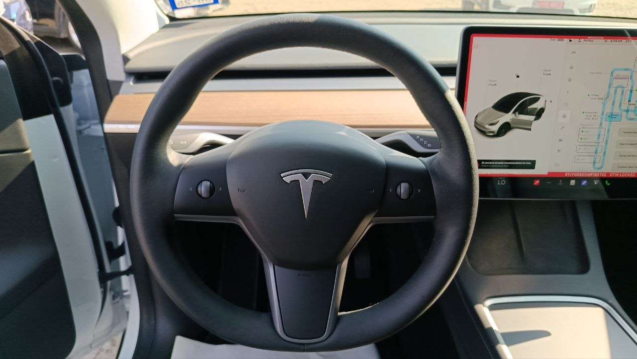TESLA MODEL Y AWD DUAL MOTOR 2021