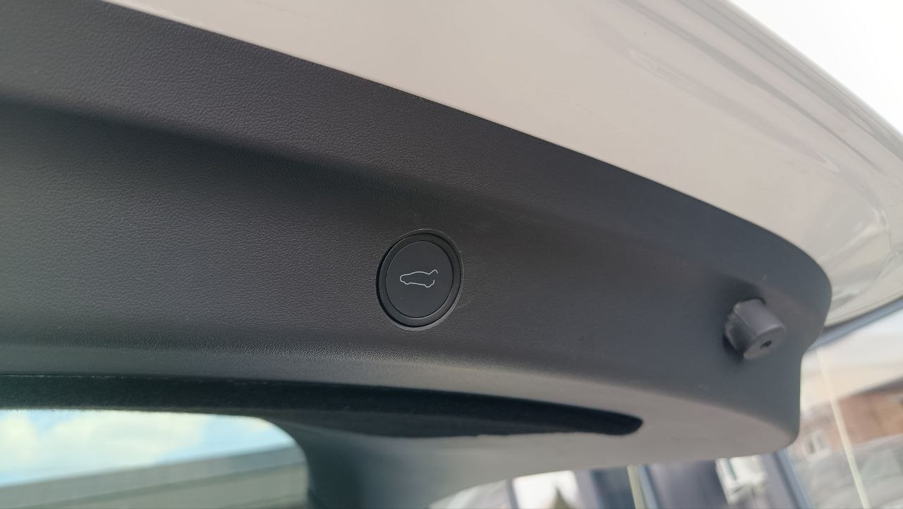 TESLA MODEL Y AWD DUAL MOTOR 2021