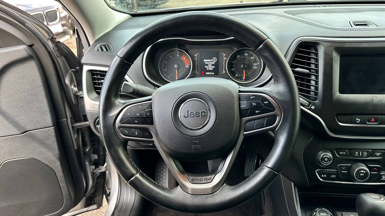 JEEP CHEROKEE LATITUDE PLUS 2019