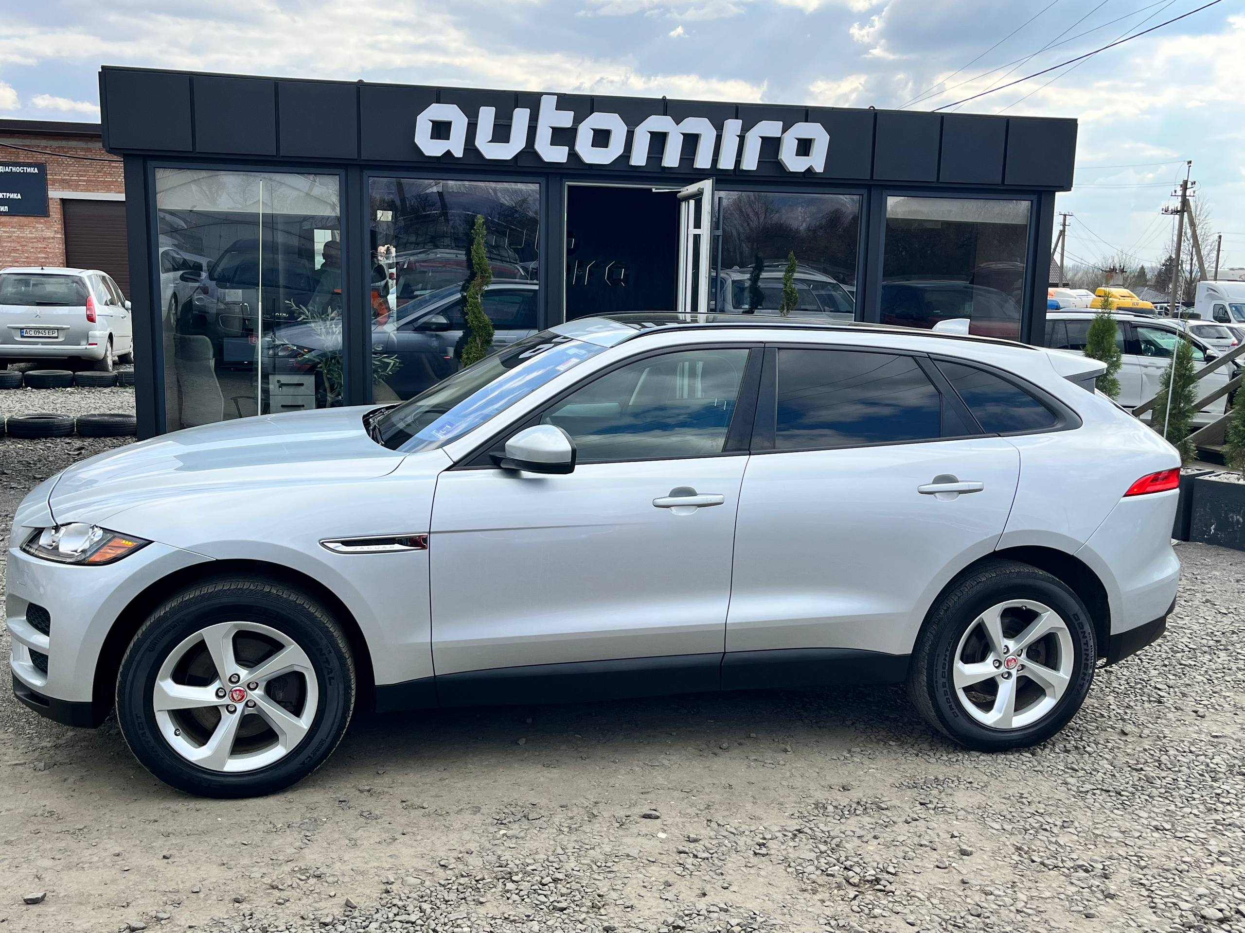 JAGUAR F-PACE PREMIUM 2017