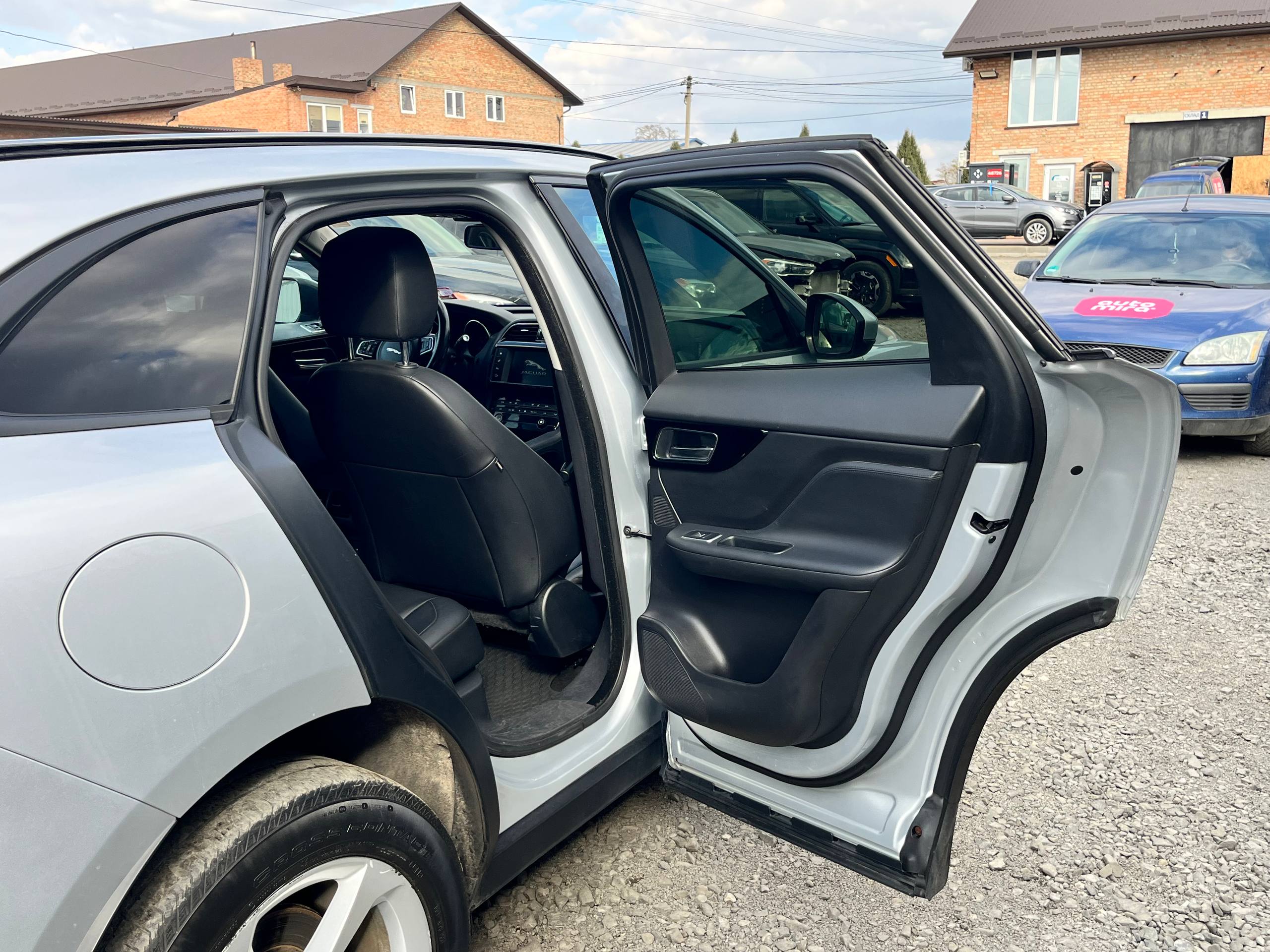 JAGUAR F-PACE PREMIUM 2017