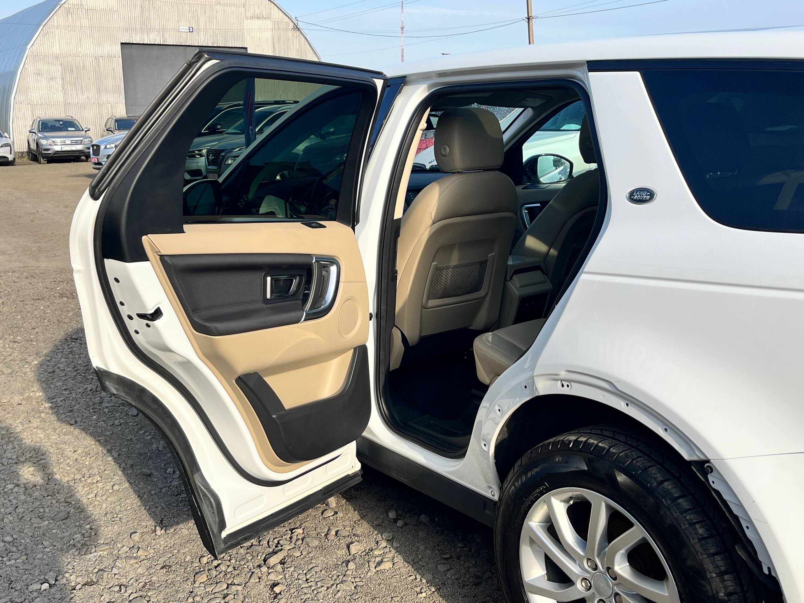 LAND ROVER DISCOVERY SPORT HSE 2016