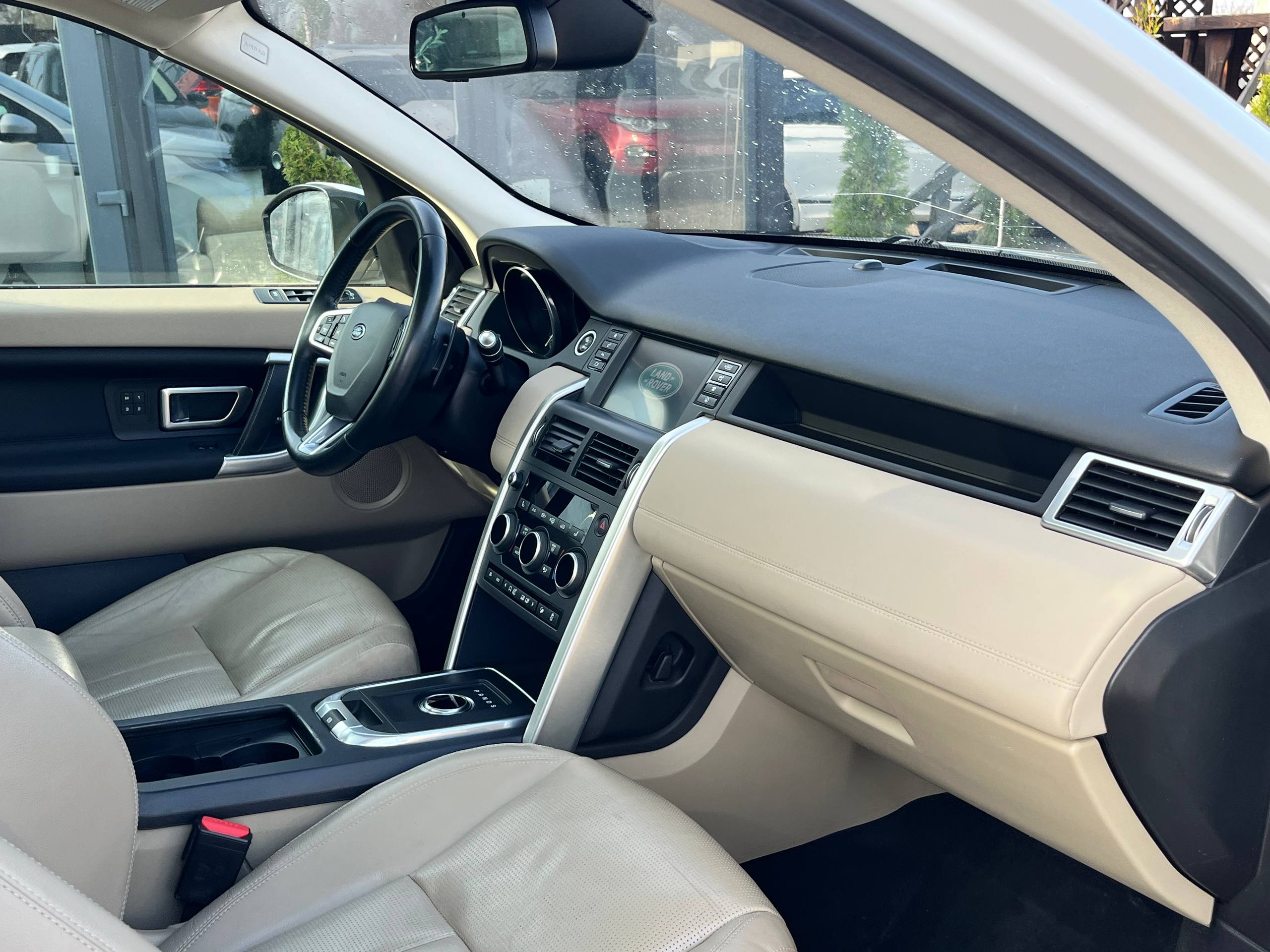 LAND ROVER DISCOVERY SPORT HSE 2016