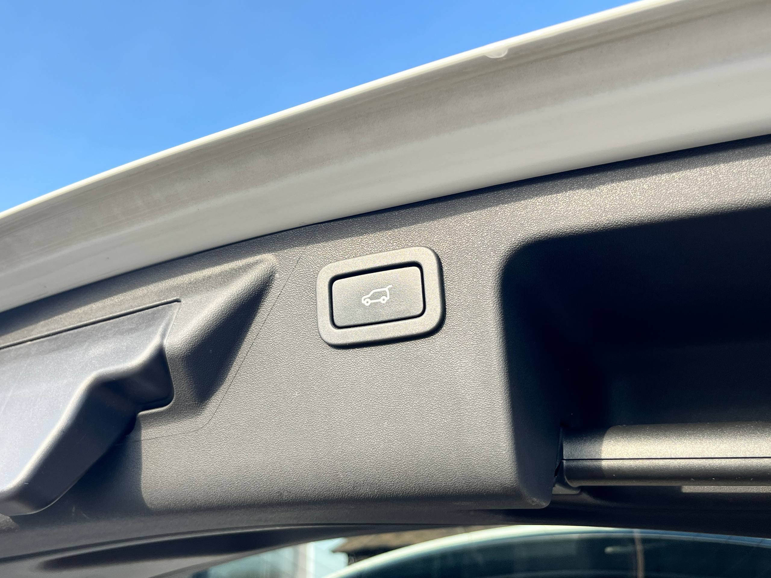 LAND ROVER DISCOVERY SPORT HSE 2016