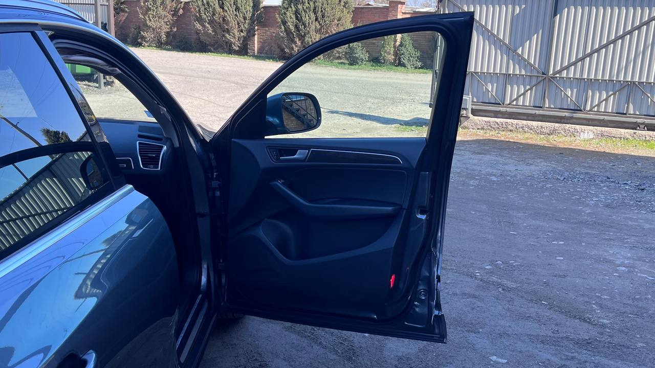 AUDI Q5 PREMIUM PLUS 2014