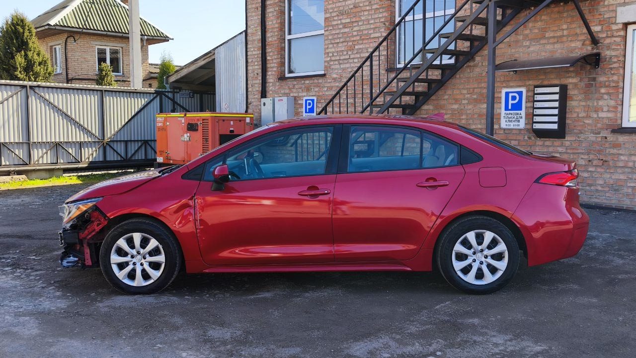 TOYOTA COROLLA LE 2019